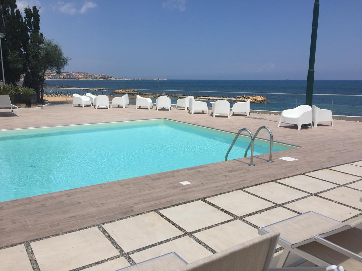 B&B Do'Mmilio Κρότωνας Εξωτερικό φωτογραφία